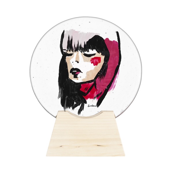 KOSTA BODA 婦人の顔のオブジェ